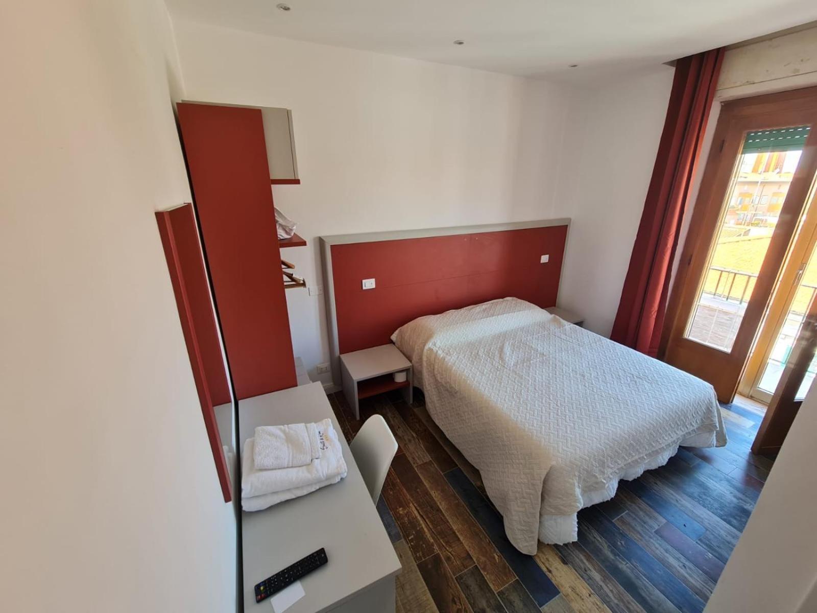 Ricci 16 - Suite & Rooms Livorno Kültér fotó